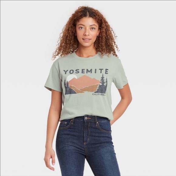 Target Tops - Yosemite Short Sleeve Graphic Tshirt